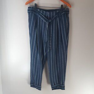Banana Republic Avery Fit Navy Striped Nautical Linen Rayon Belted Pants Size 2